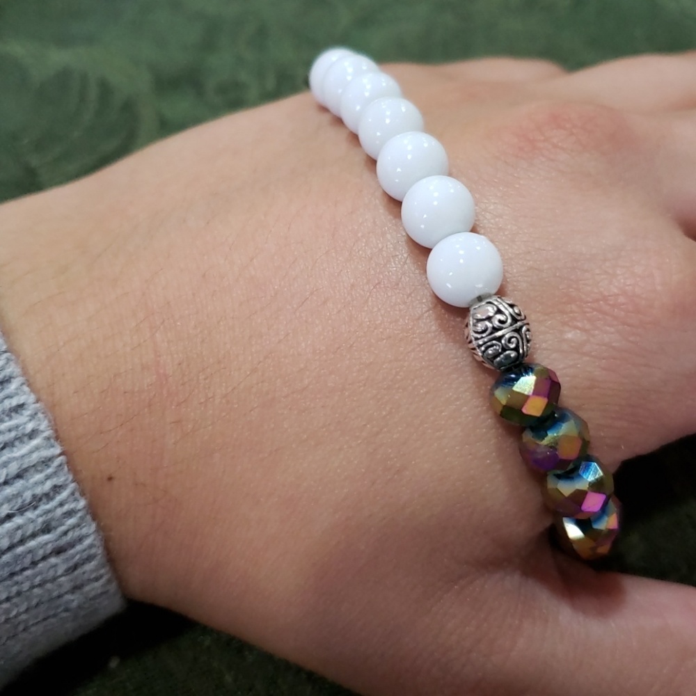 Multi color bracelet